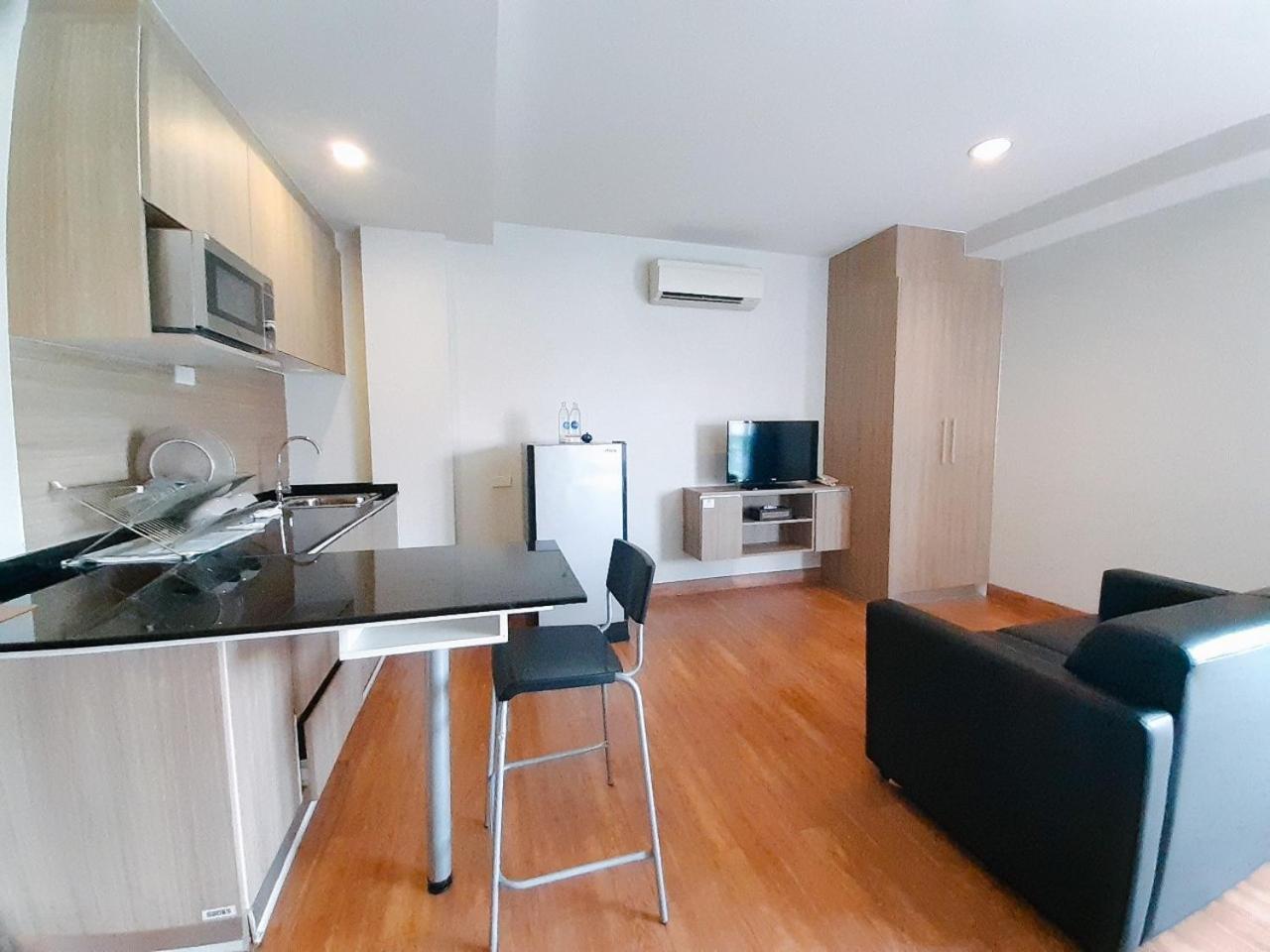 Narita Amata Hotel Chonburi Exterior photo